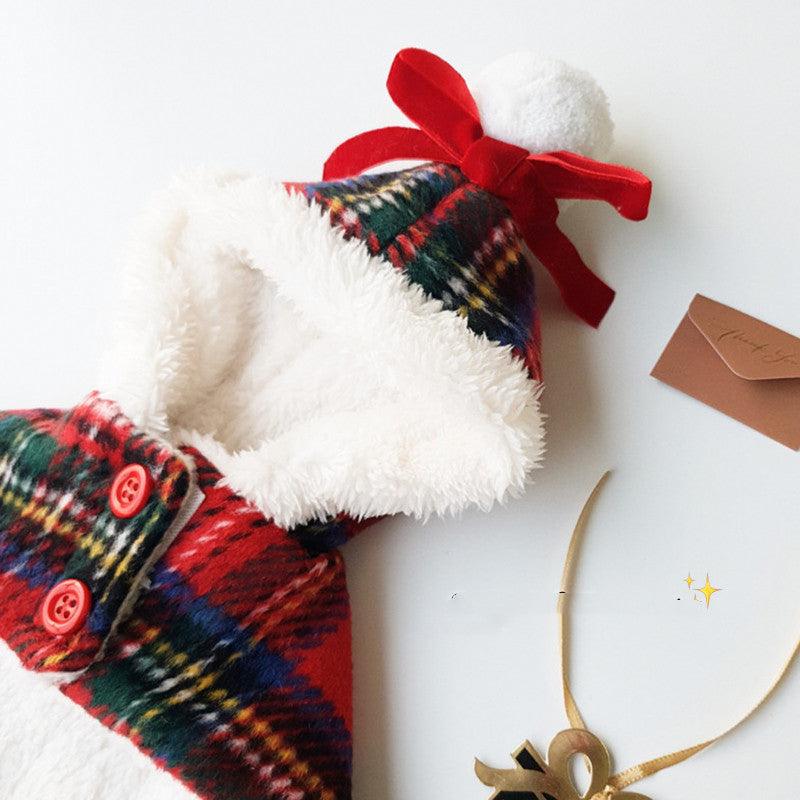 Festive Pet Cloak: Stylish Christmas And New Year Dog Clothes